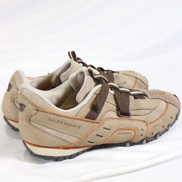 SKECHERS Tan Leather Slip On Sneakers Shoes - Picture 4 of 8